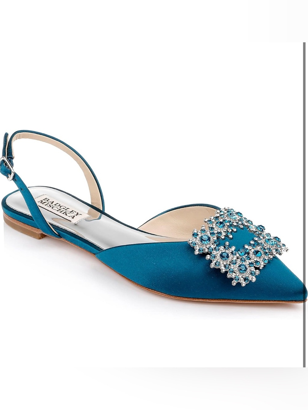 BAGLEY MISCHKA
Saga Crystal Buckle Pointed
Toe Flat